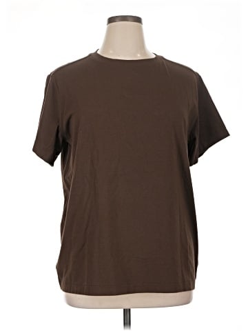 Lululemon Athletica Short Sleeve T-Shirt (view 1)