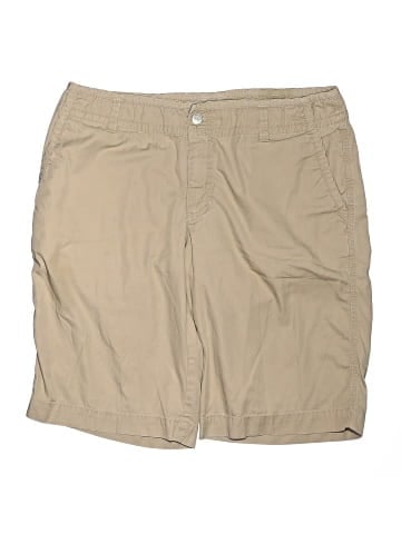 Liz Claiborne Khaki Shorts (view 1)