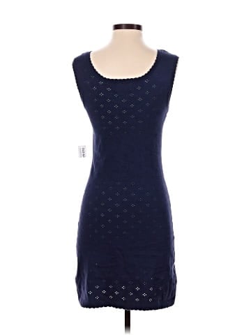 Old Navy Casual Dress (view 2)