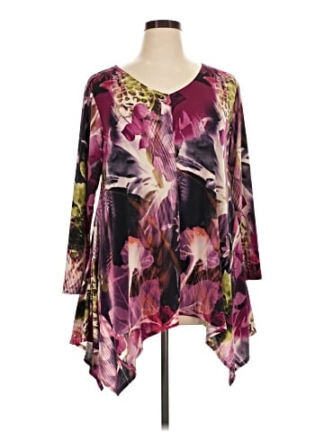 Attitudes by Renee 3/4 Sleeve Blouse (view 1)