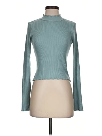 American Eagle Outfitters Long Sleeve Turtleneck (view 1)