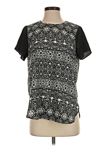 Charlie Jade Short Sleeve Top (view 1)