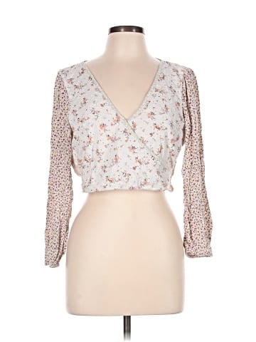 American Eagle Outfitters 3/4 Sleeve Blouse (view 1)