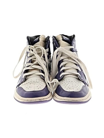 Air Jordan 1 Retro High OG Court Purple 2.0 Sneakers (view 2)
