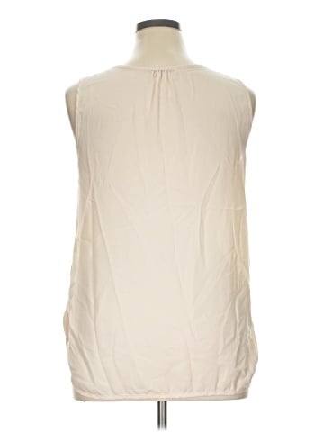 Jon & Anna Sleeveless Blouse (view 2)