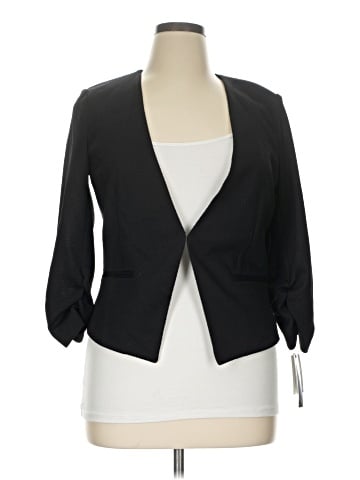 Amanda + Chelsea Blazer (view 1)
