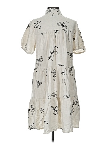 Jane and Delancey Casual Dress (view 2)