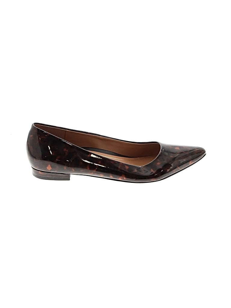 Pre-owned Vionic Flats In Brown