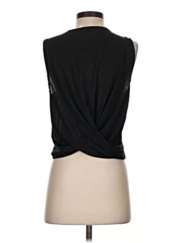 Vuori Sleeveless Top (view 2)