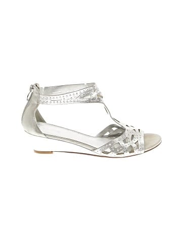 Maripe Wedges (view 1)