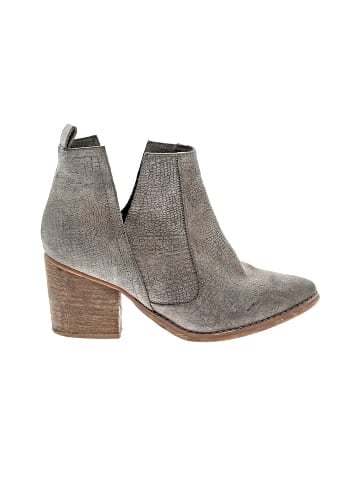 Not Rated Ankle Boots (view 1)