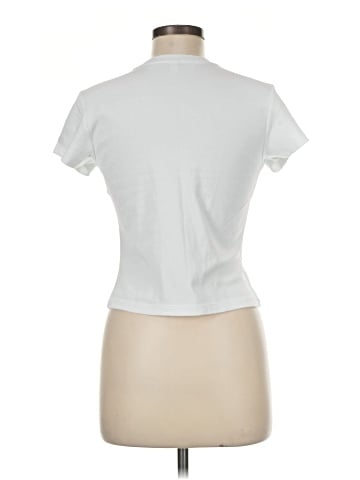 Uniqlo Short Sleeve T-Shirt (view 2)