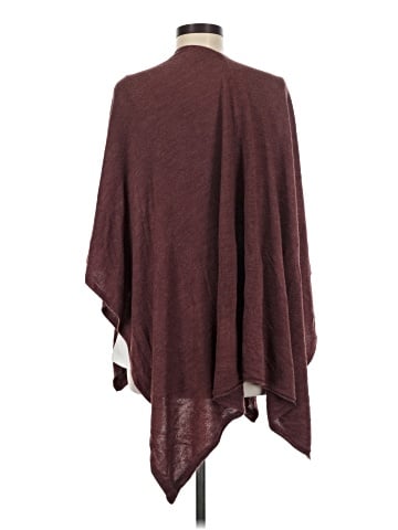 Simply Noelle Poncho (view 2)