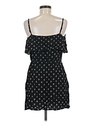 Old Navy Casual Dress (view 2)