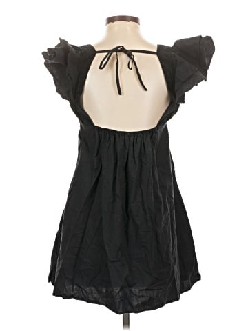 Urban Outfitters Casual Dress (view 2)