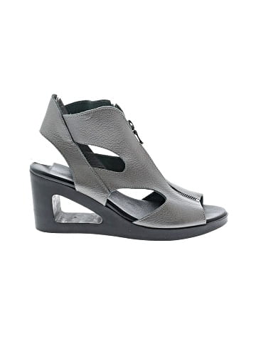 Arche Wedges (view 1)