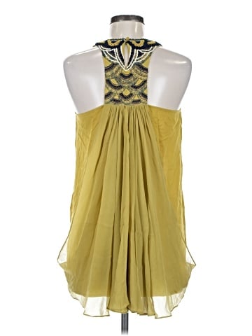 Saivana Sleeveless Silk Top (view 2)