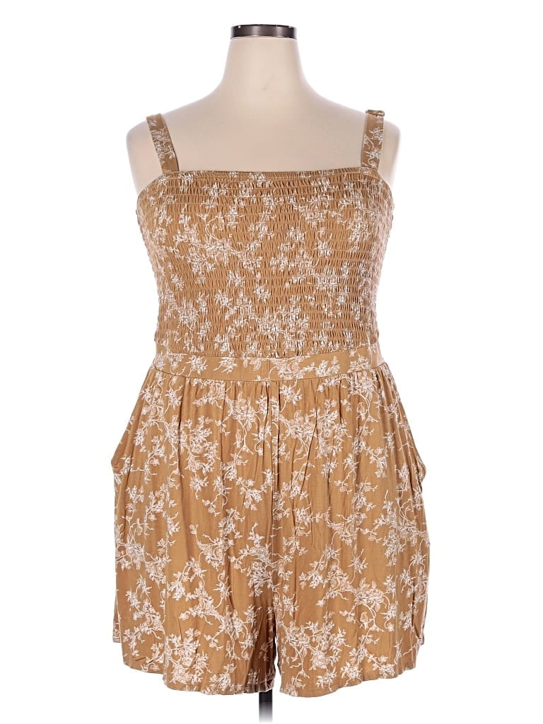 Pre-owned Torrid Romper In Gold