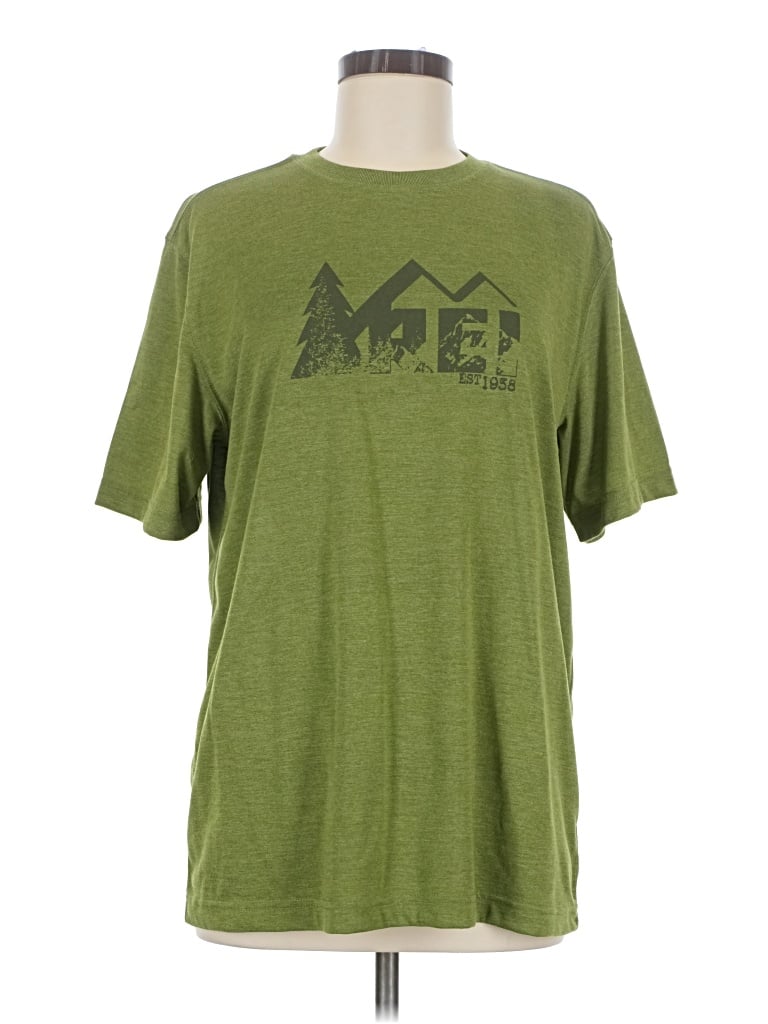 Pre-owned Rei Active T-shirt In Green