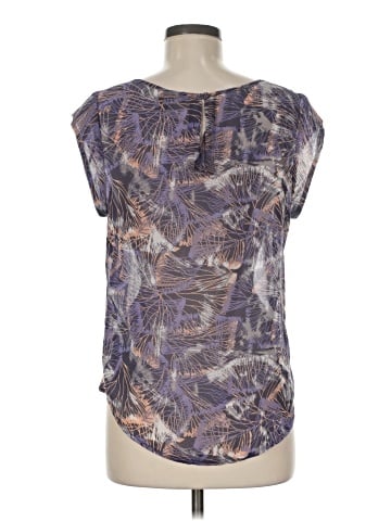 Charlie Jade Short Sleeve Top (view 2)