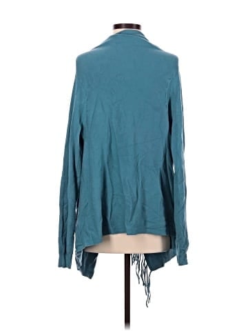 Tea n Rose Poncho (view 2)