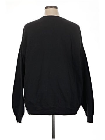 Hanes Sweatshirt (view 2)