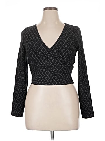 Victoria's Secret Long Sleeve Top (view 1)