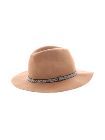 D&Y Hat (view 1)
