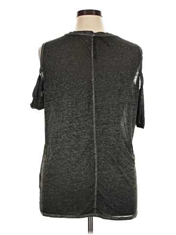 Seven7 Short Sleeve Top (view 2)