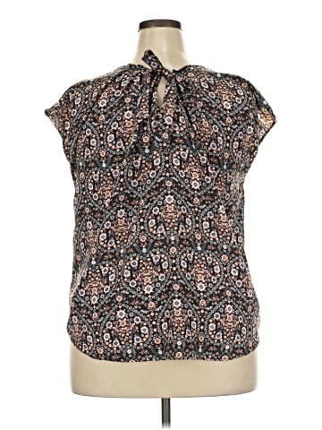 LC Lauren Conrad Short Sleeve T-Shirt (view 2)