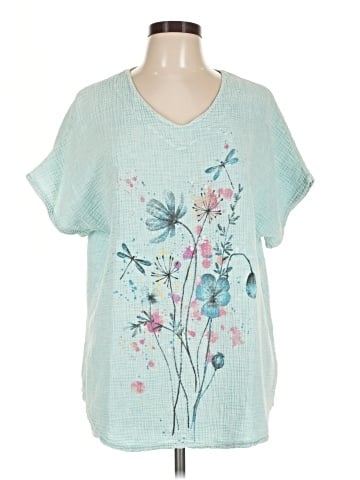 Jess & Jane Short Sleeve Blouse (view 1)