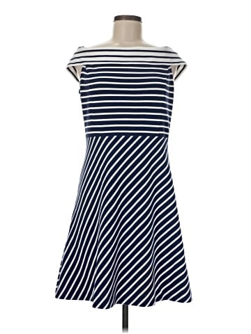 Vineyard Vines Casual Dress (view 1)