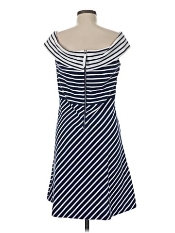 Vineyard Vines Casual Dress (view 2)