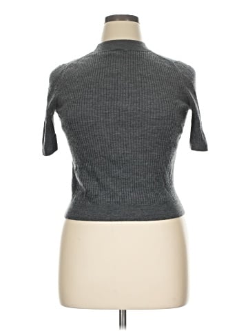 Uniqlo Turtleneck Sweater (view 1)