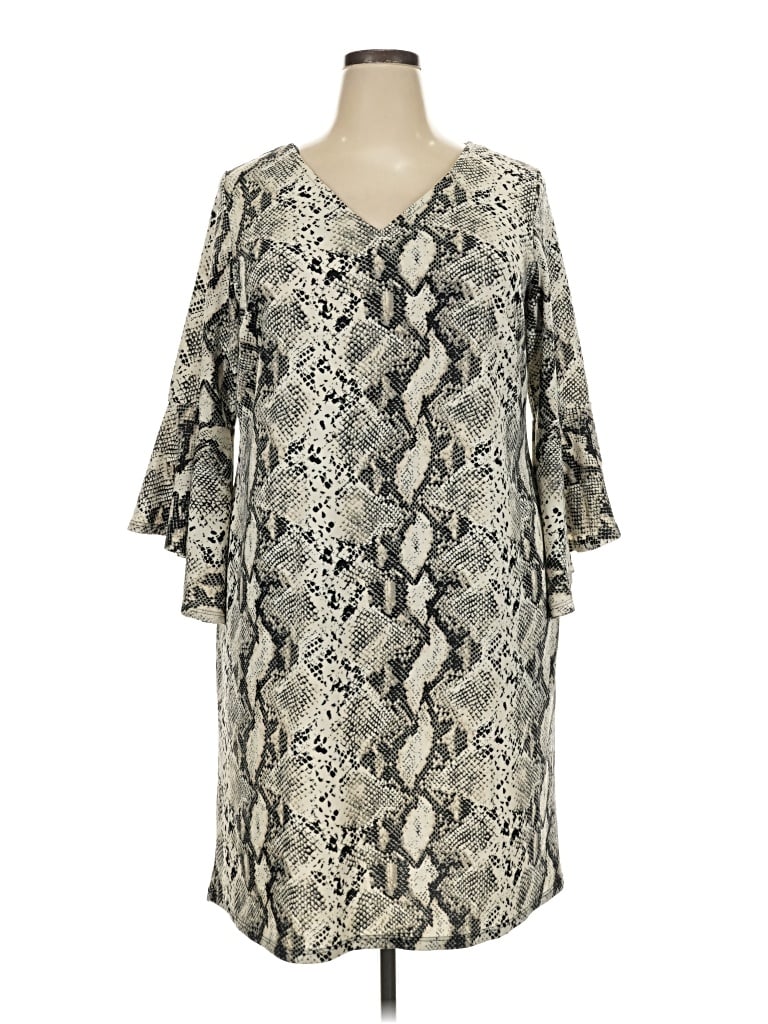 Pre-owned Avenue Casual Dress In Gray
