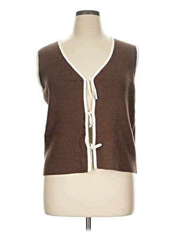 Abercrombie & Fitch Sweater Vest (view 1)