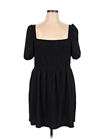 H&M Casual Dress (view 1)