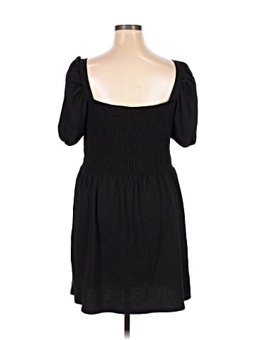 H&M Casual Dress (view 2)