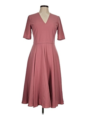 Gal Meets Glam Casual Dress (view 1)