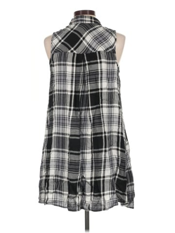 Mossimo Supply Co. Casual Dress (view 2)