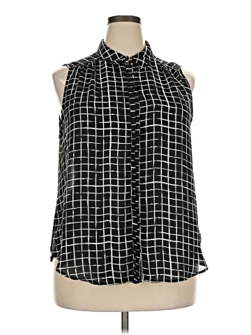 Elle Sleeveless Blouse (view 1)
