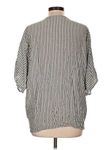 The Impeccable Pig 3/4 Sleeve Blouse (view 2)