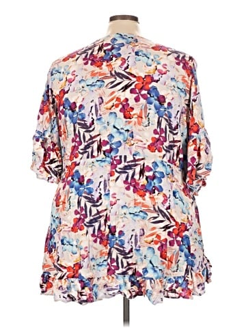 Avenue Short Sleeve Blouse (view 2)