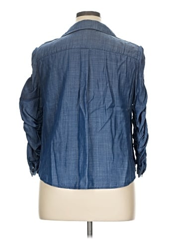 White House Black Market 3/4 Sleeve Button-Down Shirt (view 2)