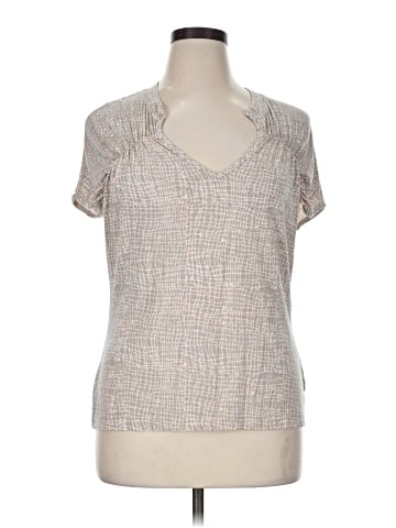 St. John Short Sleeve T-Shirt (view 1)