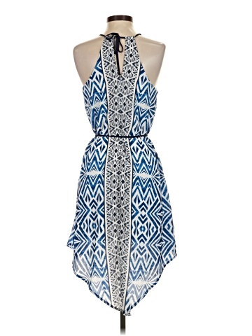 Mossimo Casual Dress (view 2)
