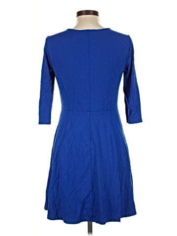 Lark & Ro Casual Dress (view 2)