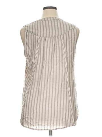 Fun2Fun Sleeveless Blouse (view 2)
