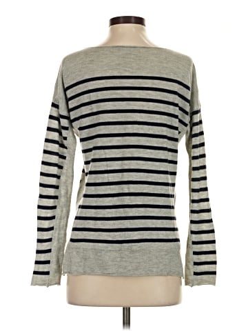 Fate Pullover Sweater (view 2)