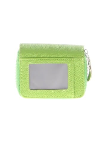 Unbranded Wallet (view 2)